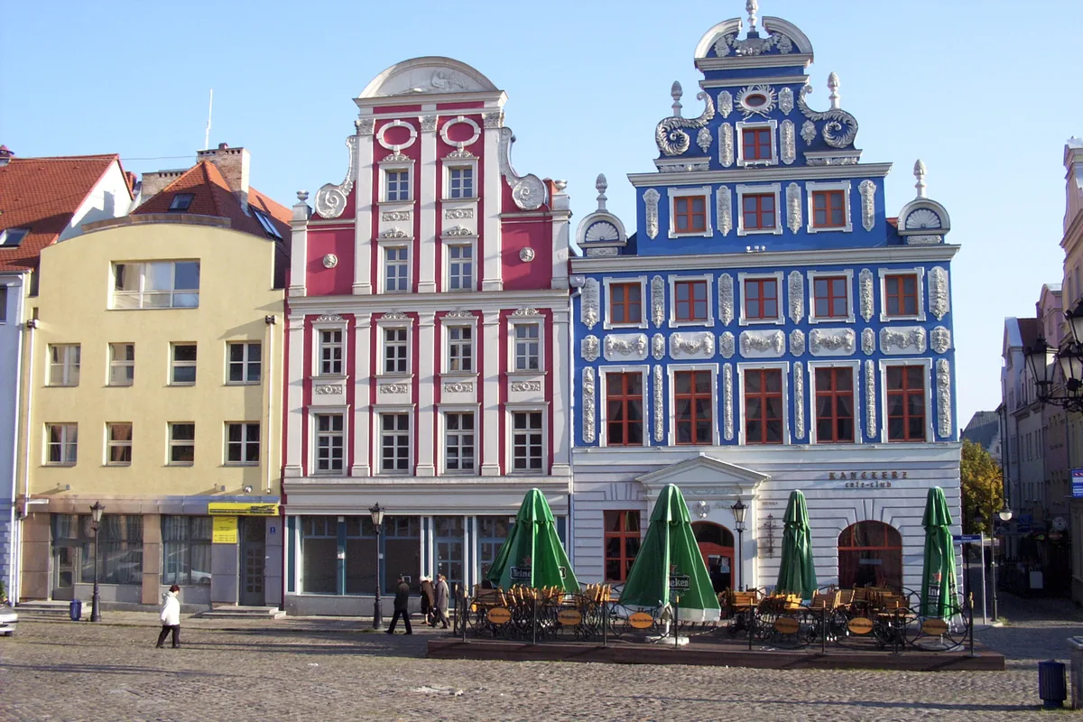 Mieszkanie na obrzeżach czy mieszkanie w centrum miasta? Które wybierasz, w które lepiej zainwestować?