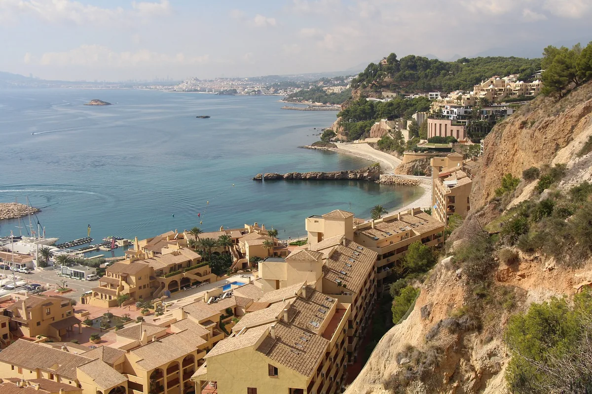 ../media/art/243/costablancadomynasprzedaz.webp ../media/art/243/costablancadomynasprzedaz.webp
