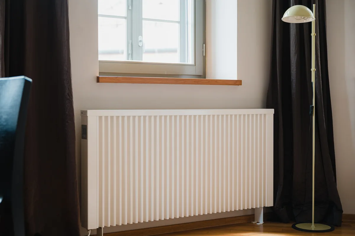 Grzejniki elektryczne z termostatem: Precyzyjna kontrola temperatury w Twoim domu